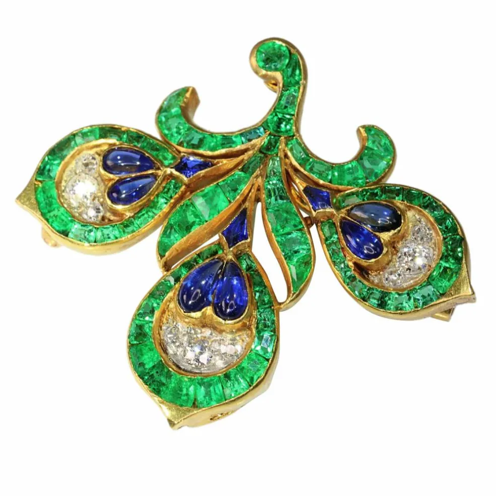 Broche Fleur de Lys Antique Français, Essence Verte Intense (émeraudes, saphirs, diamants)