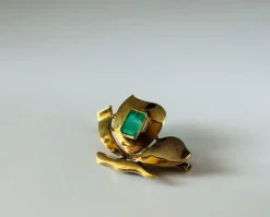 Broche fleur des années 1940