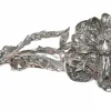 Broche Fleur En Or Blanc Ornée De Diamants