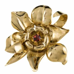 Broche fleur en or et grenat orange cabochon