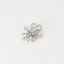 Broche Fleur en Or gris & Diamants