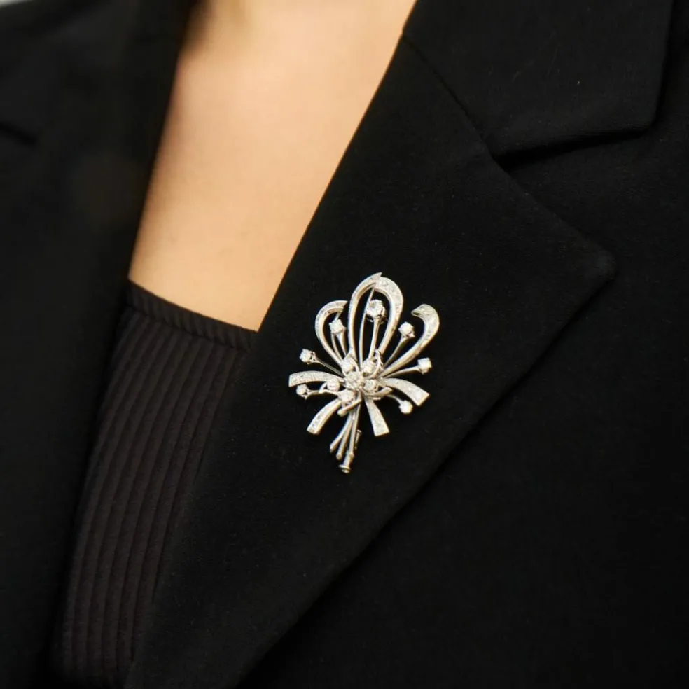 Broche Fleur en Or gris & Diamants