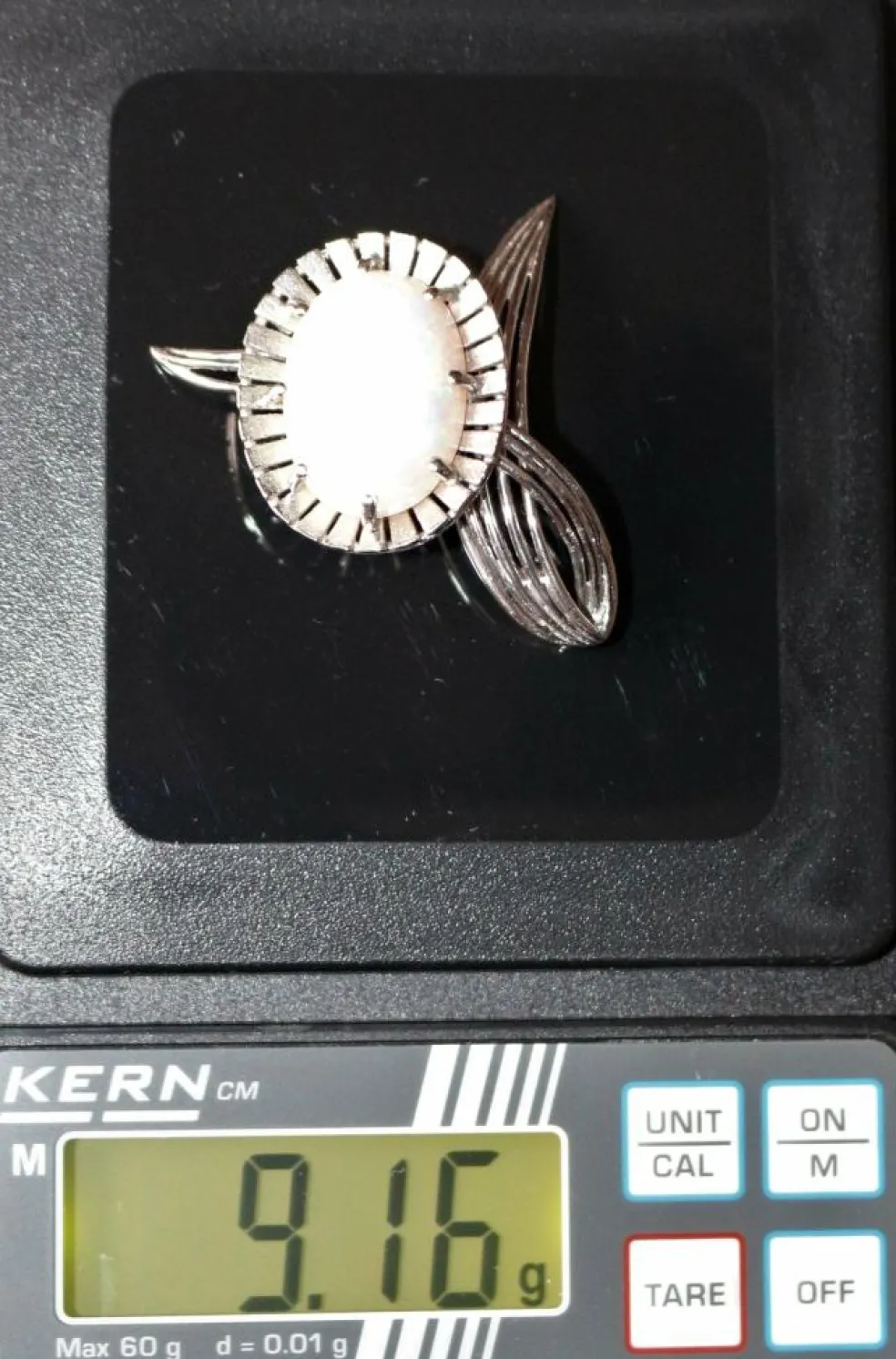 Broche Fleur Opale