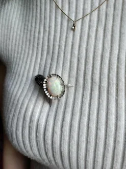 Broche Fleur Opale