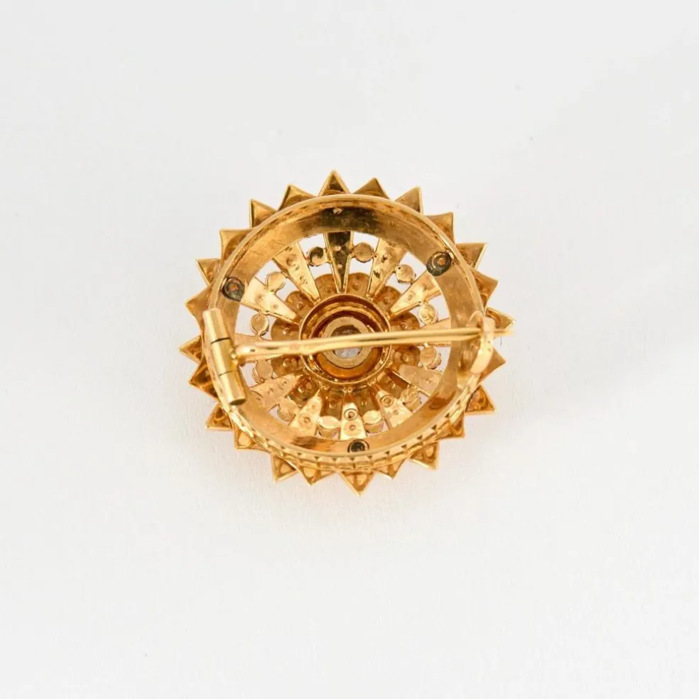Broche fleur, or jaune perles et diamant