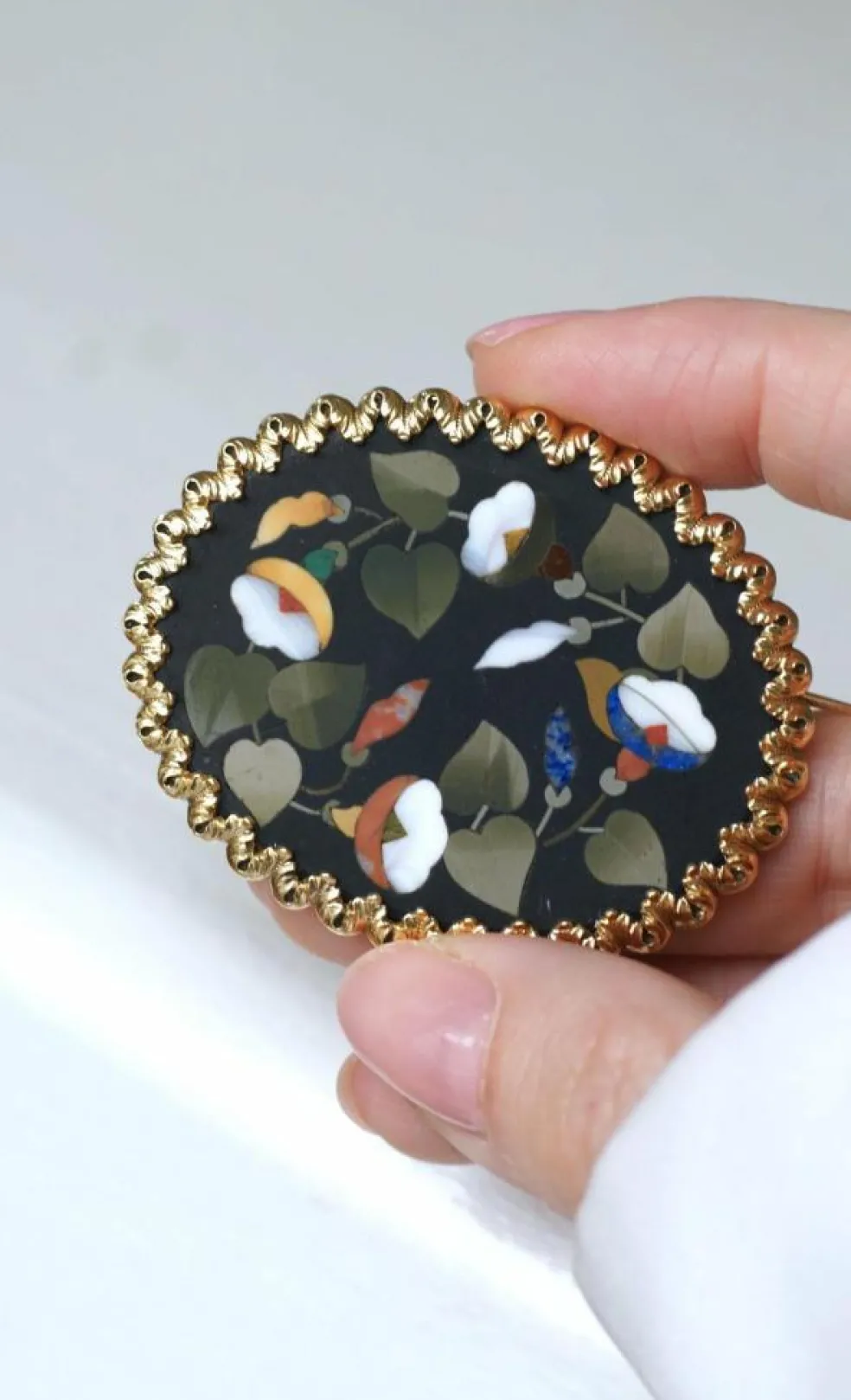Broche Fleur Pietra Dura or jaune