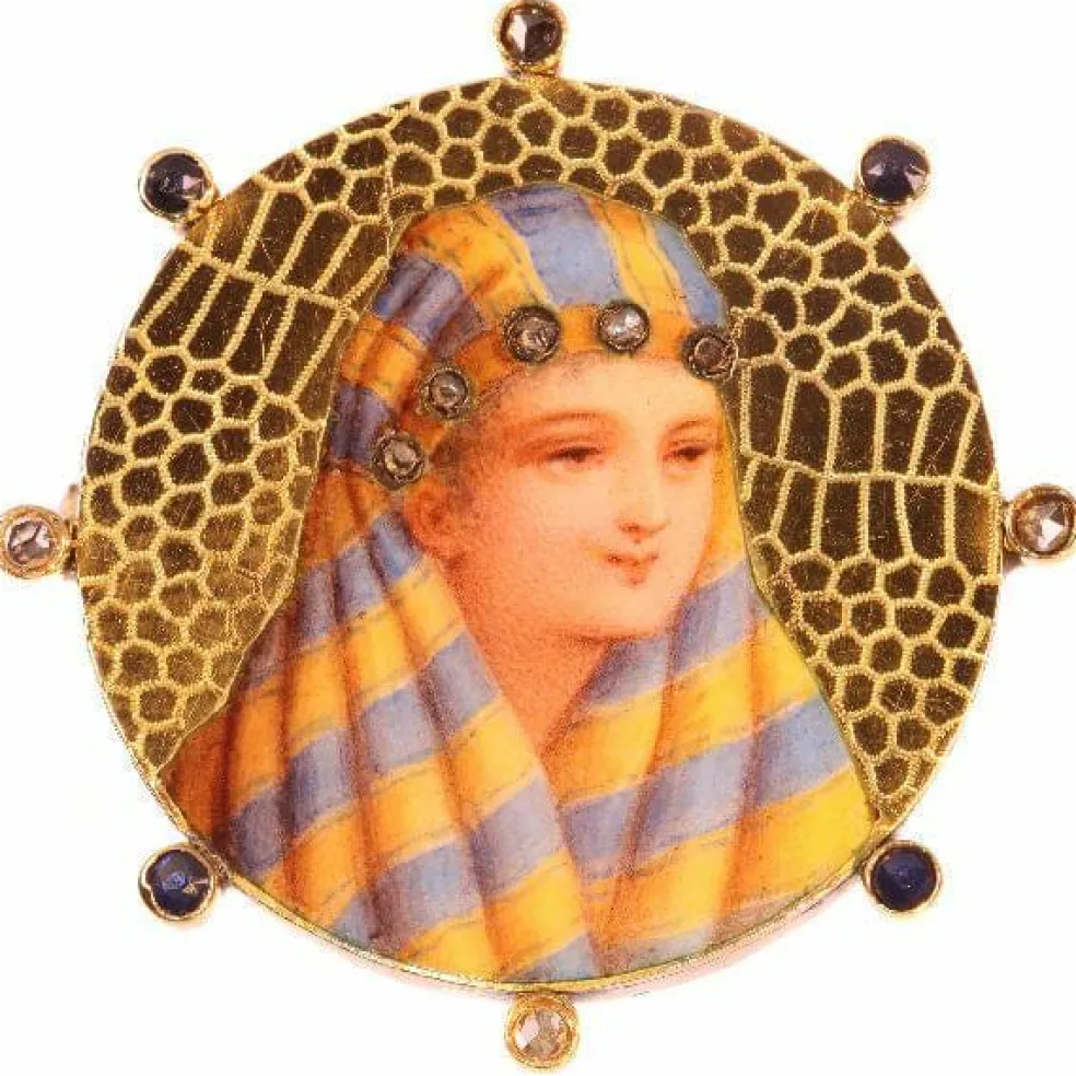 Broche émaillée or