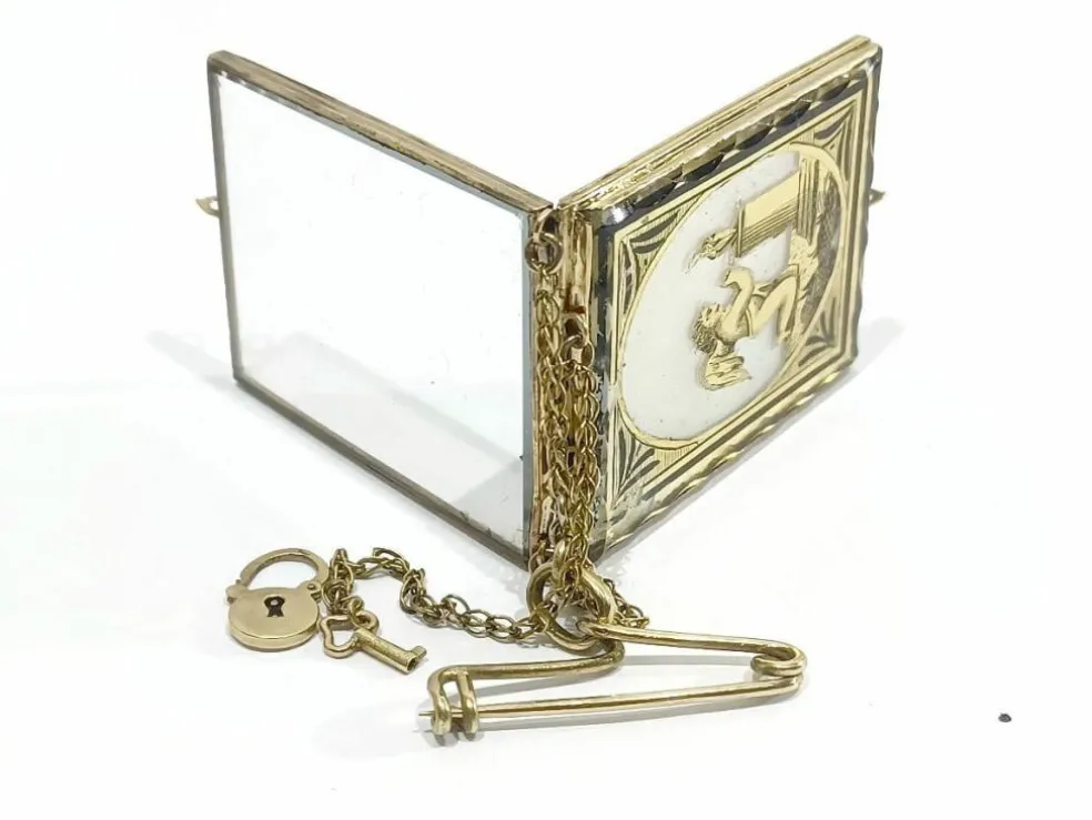 Broche Médaillon Or Rose Verre églomisé