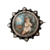 Broche Miniature Et Perles Fines