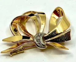Broche noeud diamants