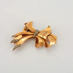 Broche noeud or platine 1940.