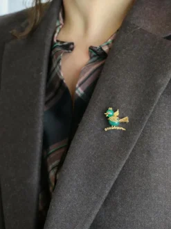 Broche oiseau vintage or jaune chrysoprase rubis