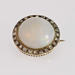 Broche opale diamants émail noir