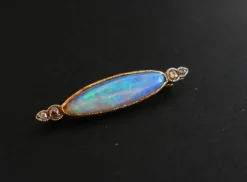 Broche Opale et Diamants