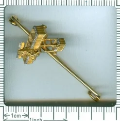 Broche or diamant
