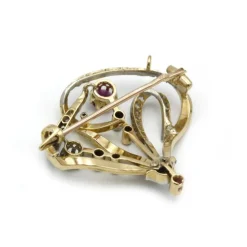 Broche or diamants rubis
