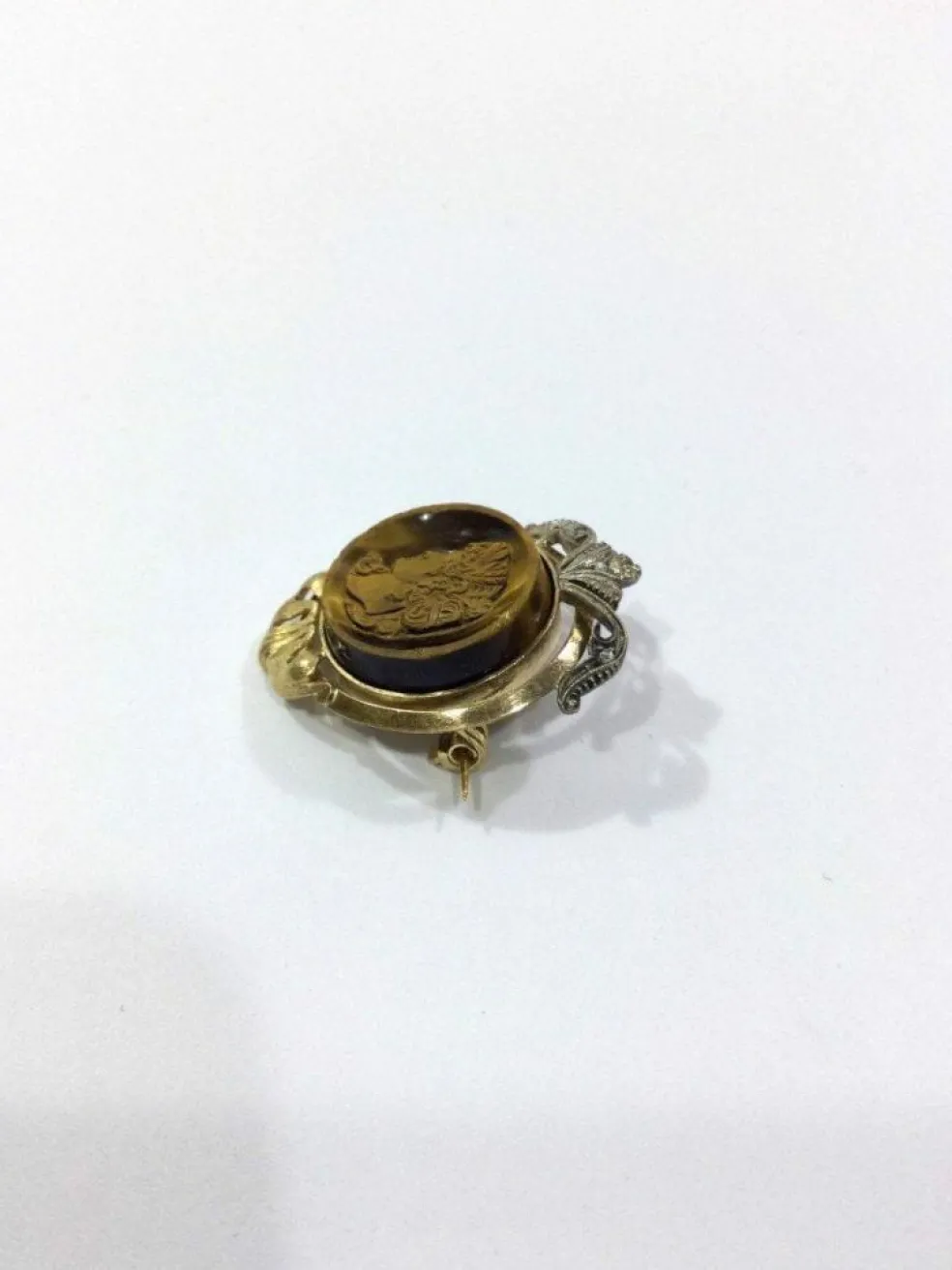 Broche Or et Oeil De Tigre