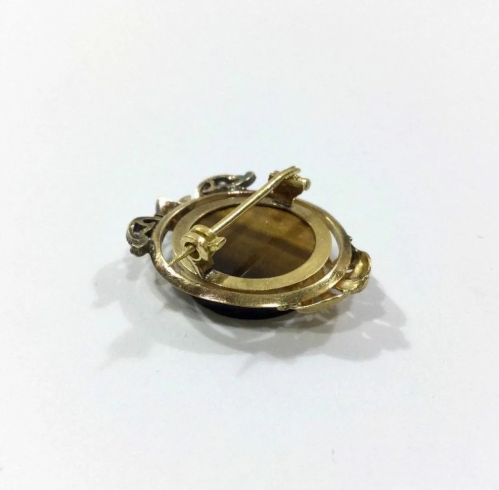 Broche Or et Oeil De Tigre