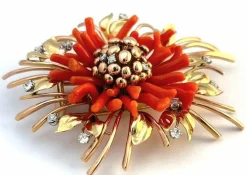 Broche or jaune Corail de Sardaigne, années 50.
