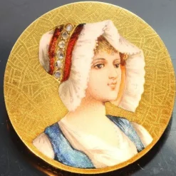 Broche or jaune, diamants