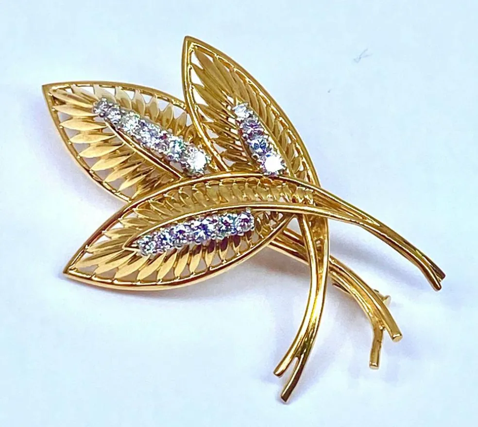 Broche Or jaune Diamants