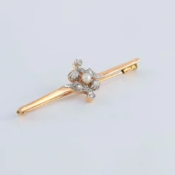 Broche or jaune diamants et perle