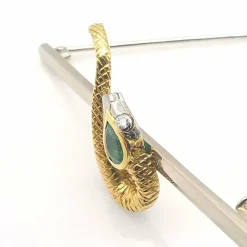 Broche Or jaune et blanc Emeraude et Diamants