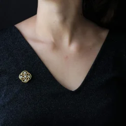 Broche or perles fines et diamants