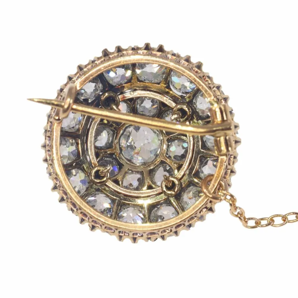Broche or rose, diamant