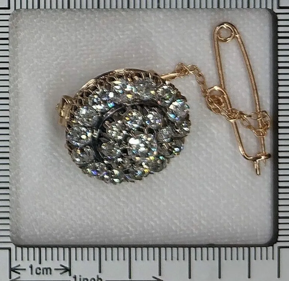 Broche or rose, diamant