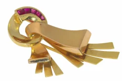 Broche or, rubis