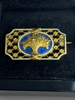 Broche panier fleuri émail bleu et blanc