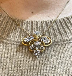 Broche Pendentif ancien or jaune, perles, diamants