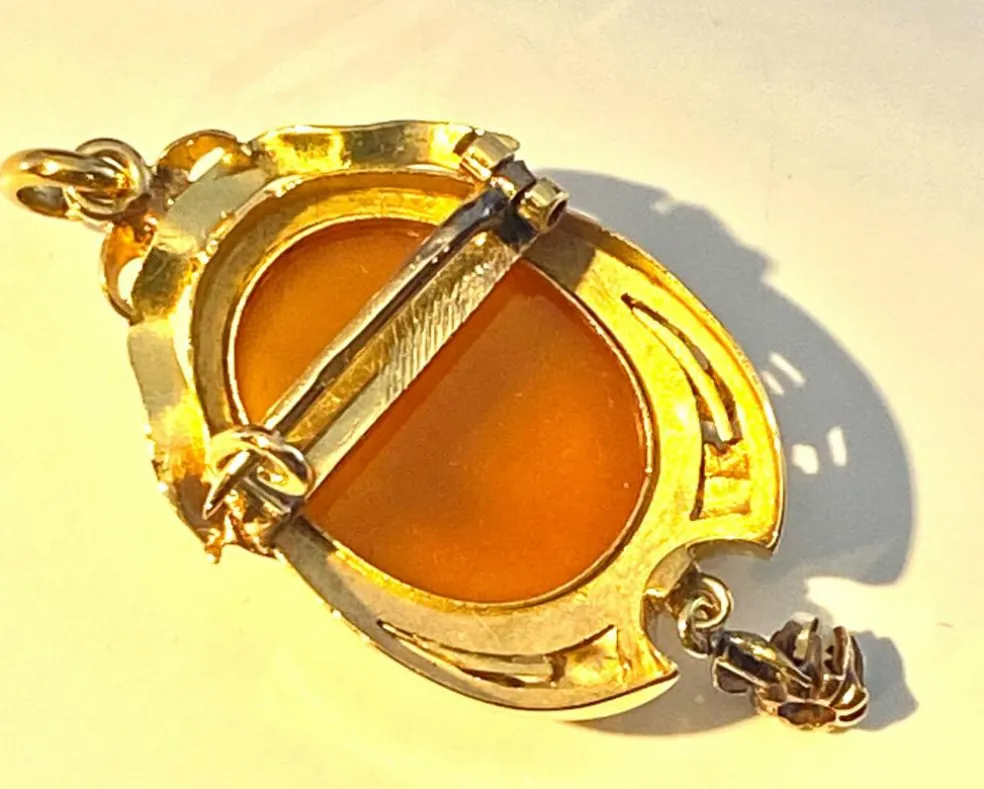 Broche pendentif Camée Perles Epoque Napoléon III