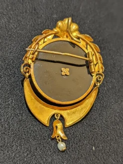 Broche Pendentif Onyx et Perles