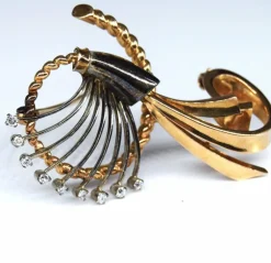 Broche rétro diamants