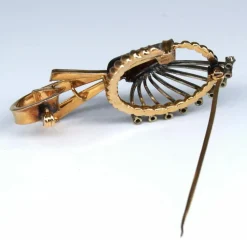 Broche rétro diamants