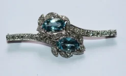 Broche rétro or gris, aigues-marines, diamants