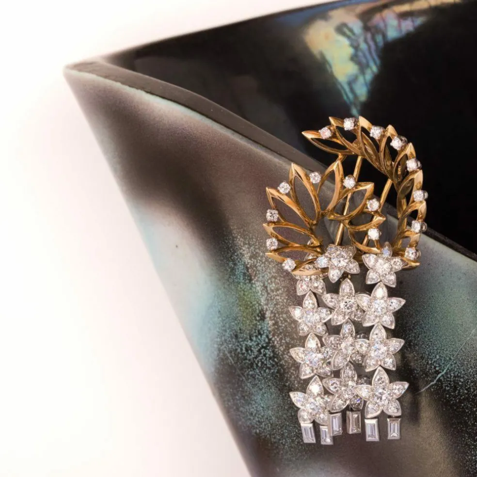 Broche étoiles diamants