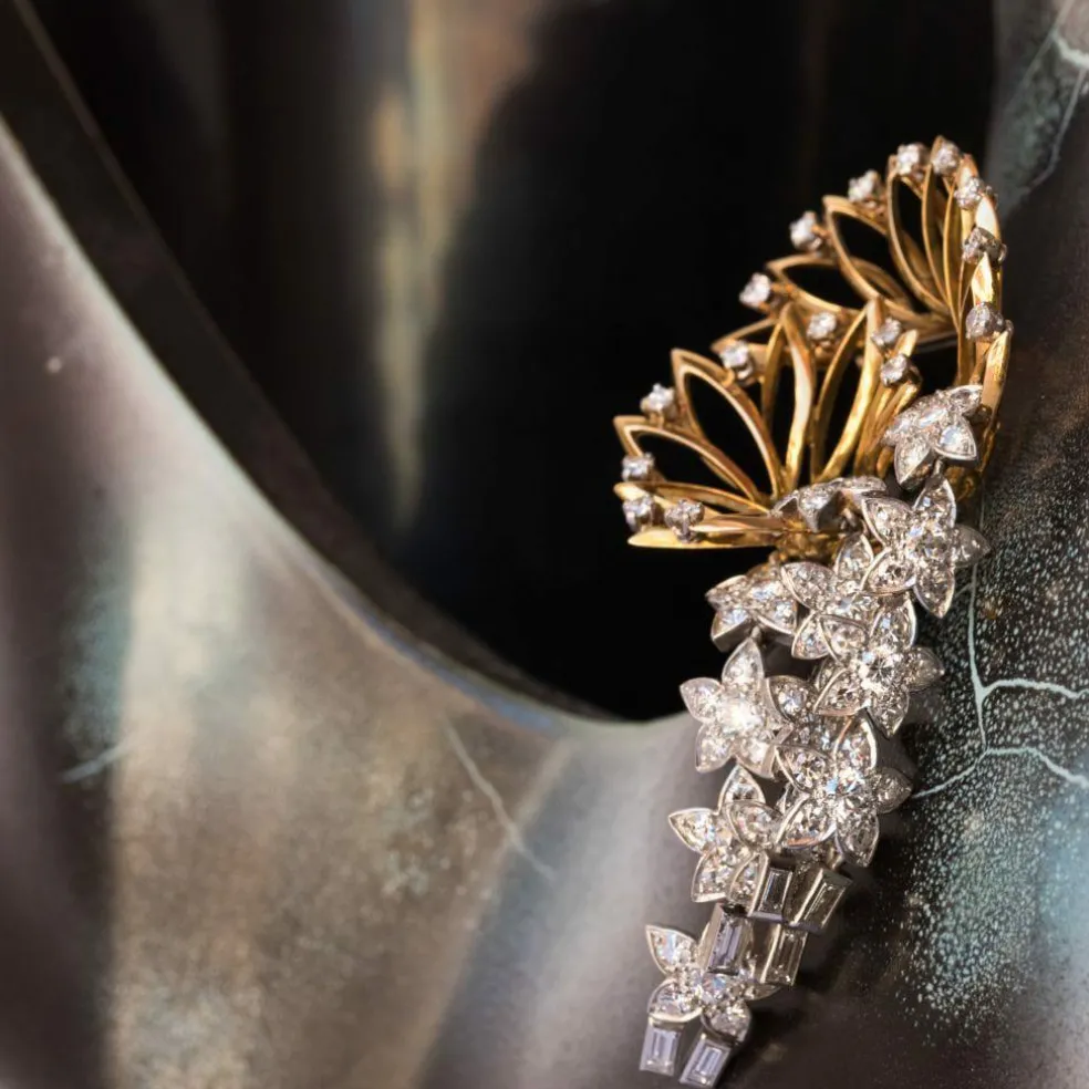 Broche étoiles diamants