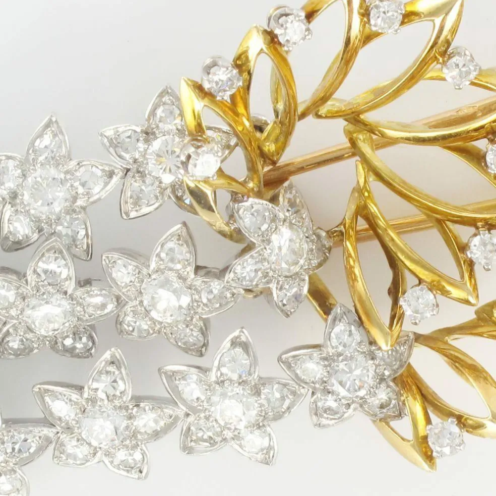 Broche étoiles diamants