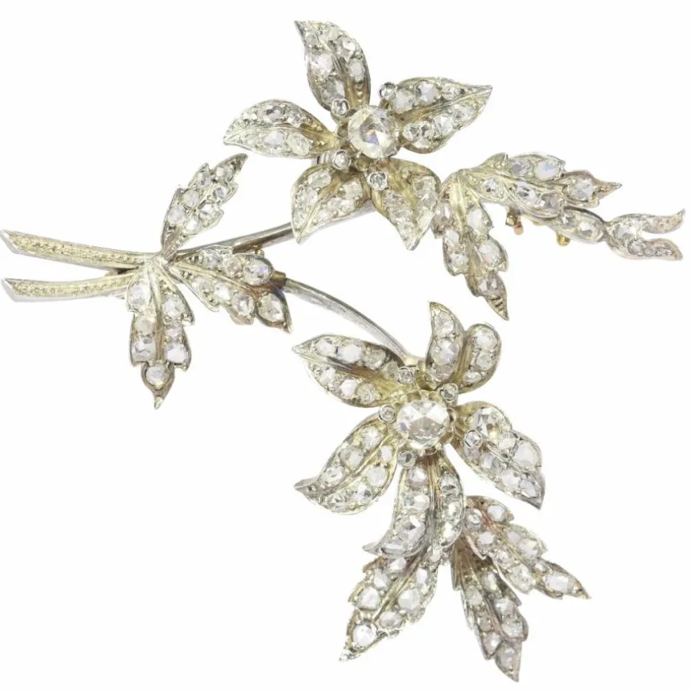 Broche trembleuse sertie de diamants