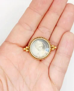 Broche victorienne or rose, miniature femme élégante