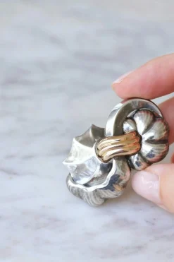 Broche vintage abstraite or rose et argent