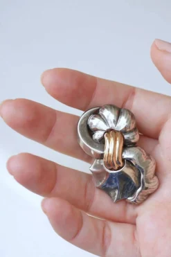 Broche vintage abstraite or rose et argent