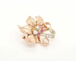 Broche vintage avec diamants et rubis
