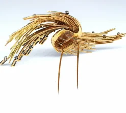 Broche vintage or jaune diamants saphirs