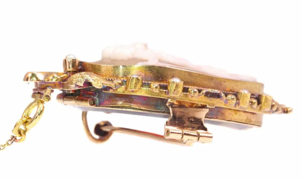Broche/pendentif en or