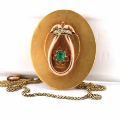 Broche/pendentif en or jaune, émeraude, perles