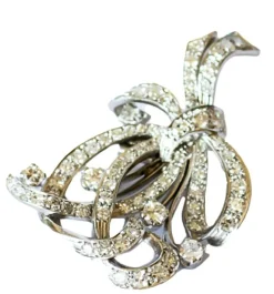 Broches à revers en platine au design rétro avec diamants